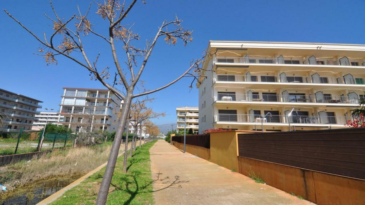 Roses Confort Beach Ev Milleni Exteriér fotografie